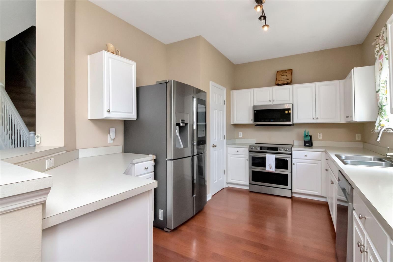 MOSS LANDING PH 2 - Residential