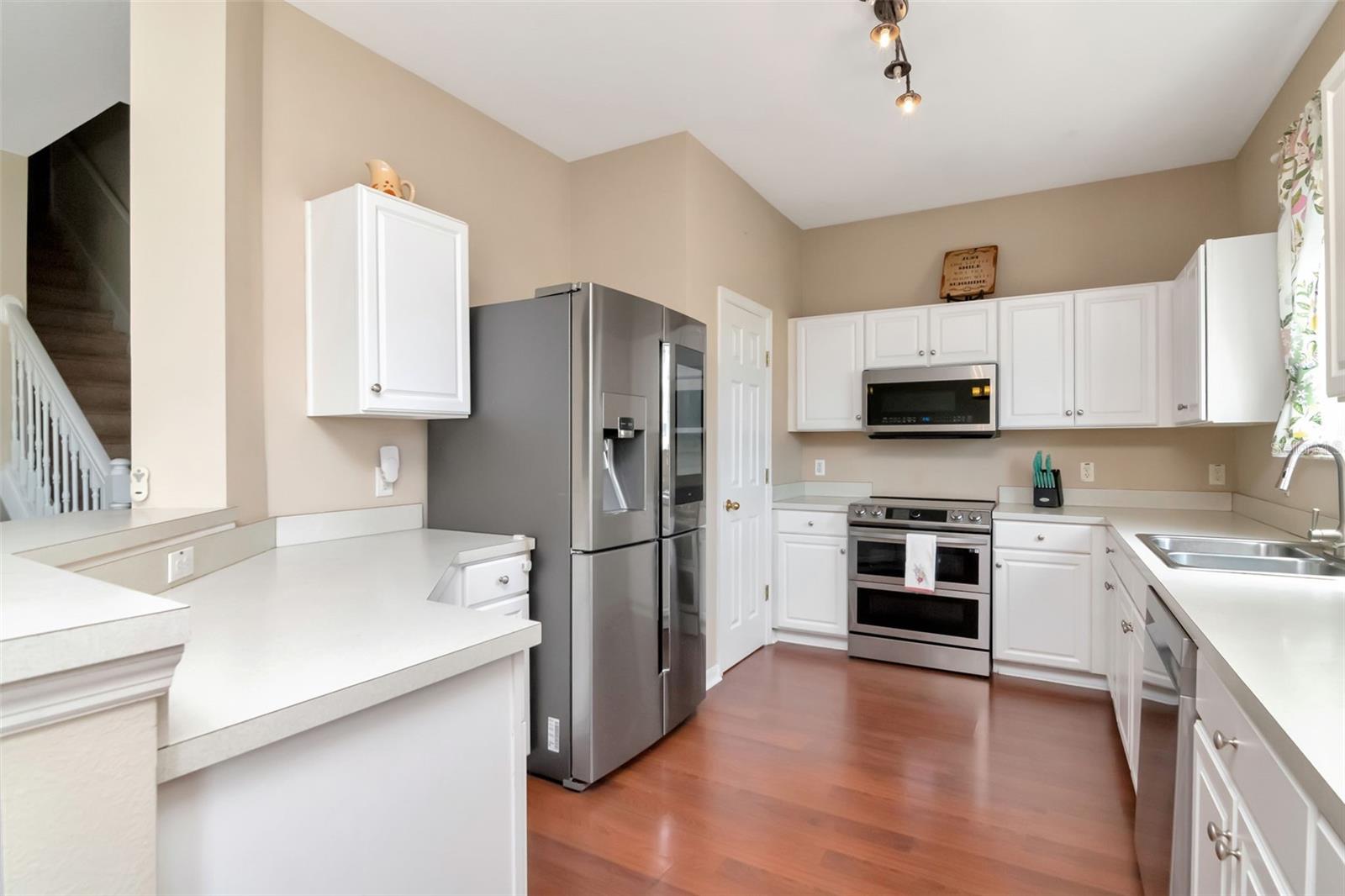 MOSS LANDING PH 2 - Residential