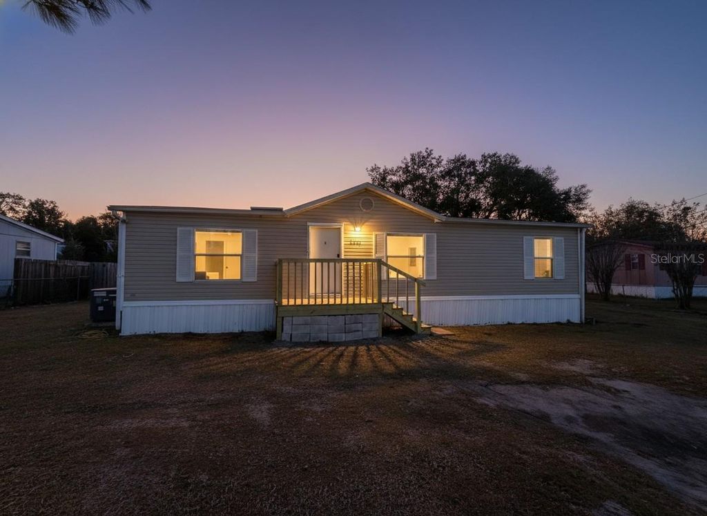 Photo of 5676 Cherry Tree Drive, Lakeland, FL 33811 (MLS # P4937781)