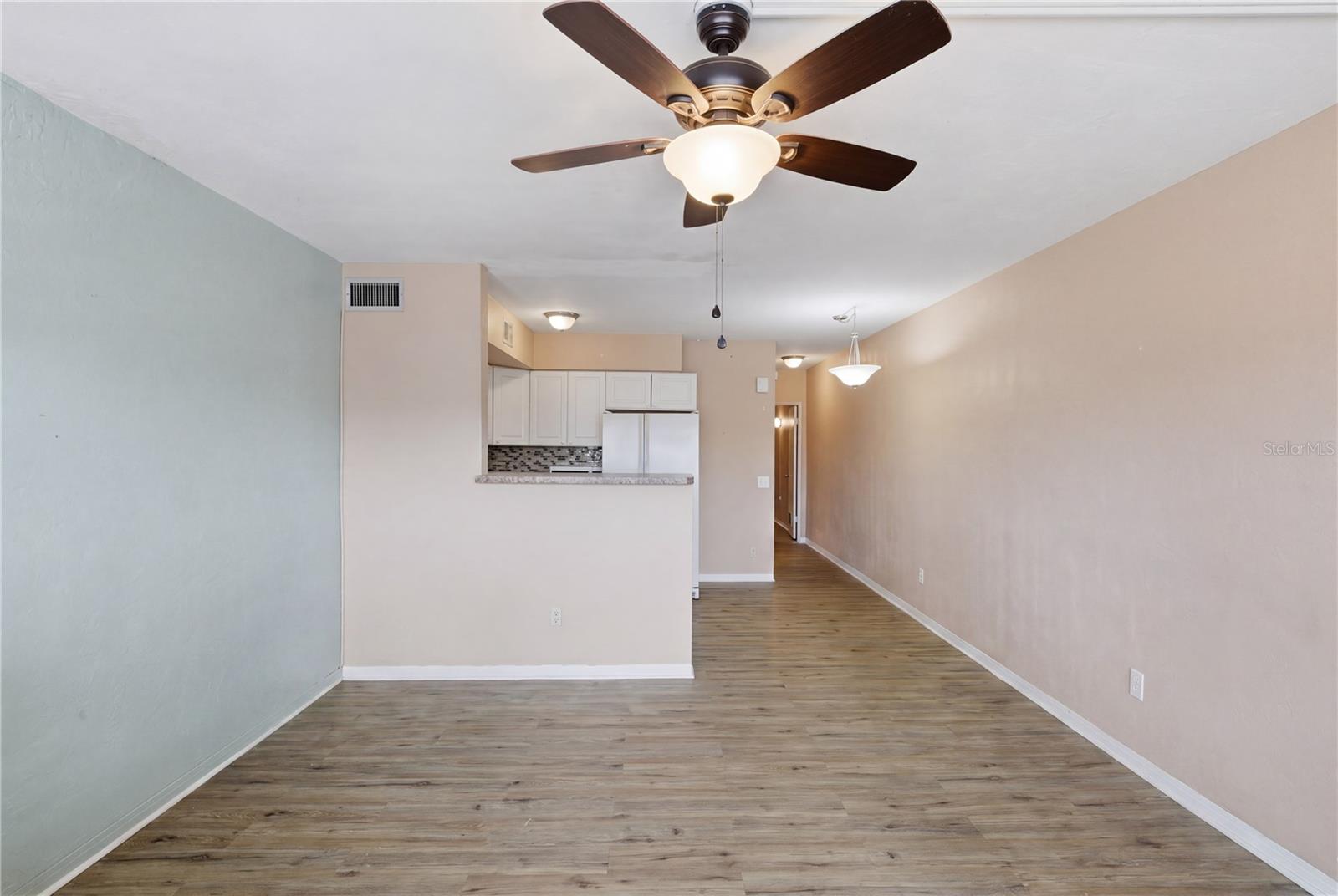 CLEARVIEW OAKS PARADISE - Residential