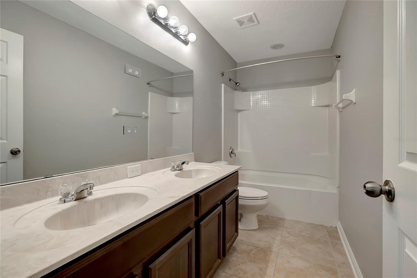 EASTON PARK PH 3 - Residential