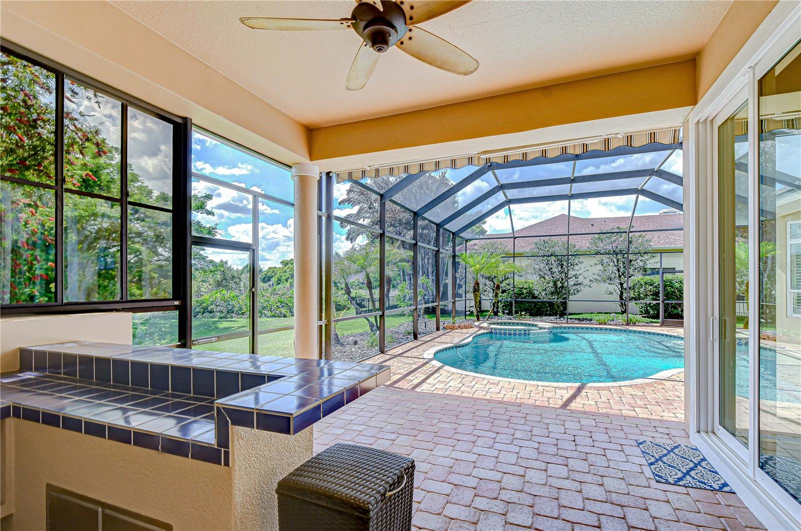 PASCO SUNSET LAKES - Residential