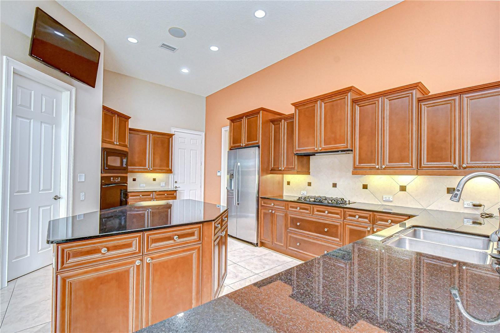 PASCO SUNSET LAKES - Residential