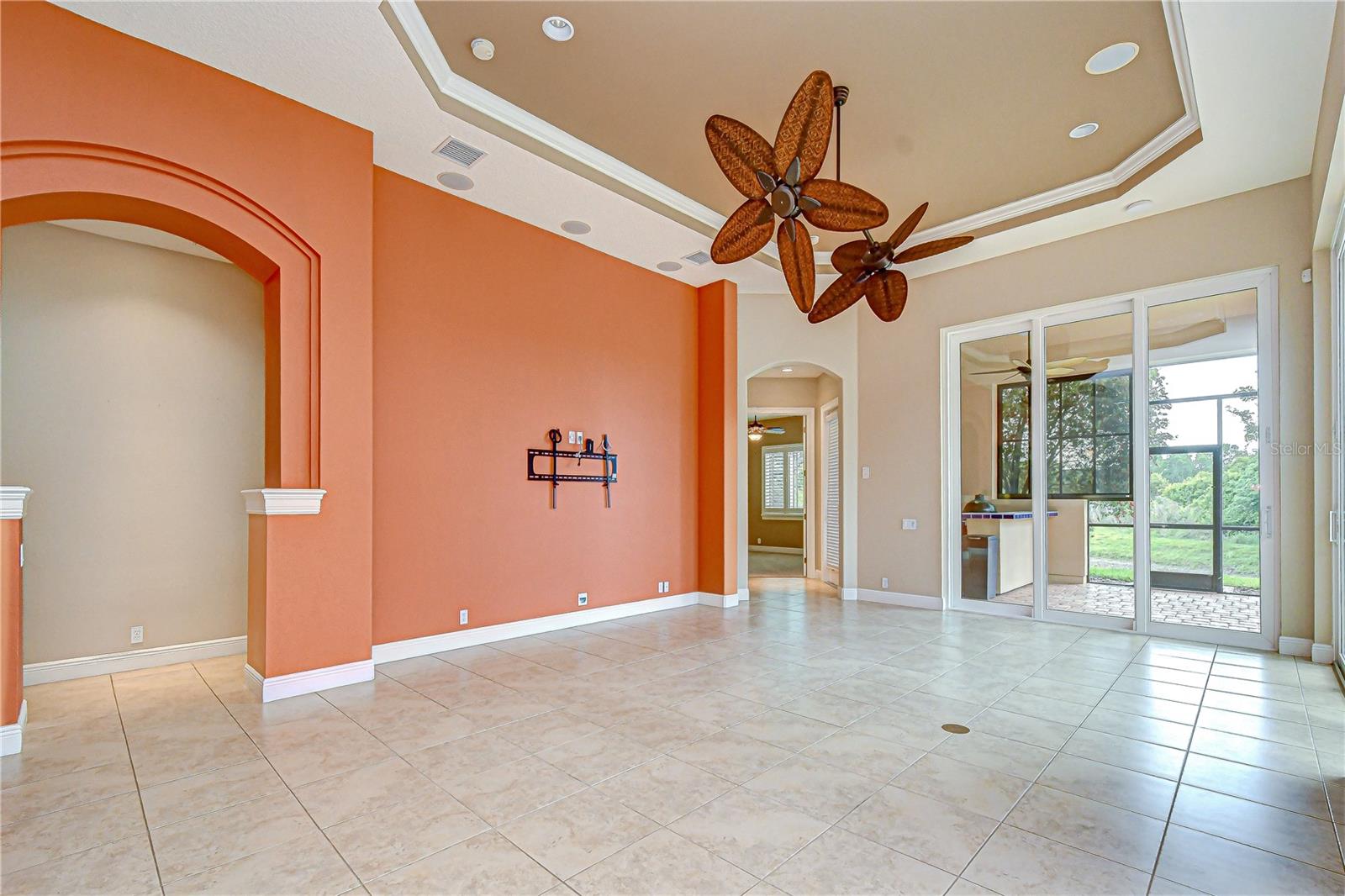 PASCO SUNSET LAKES - Residential