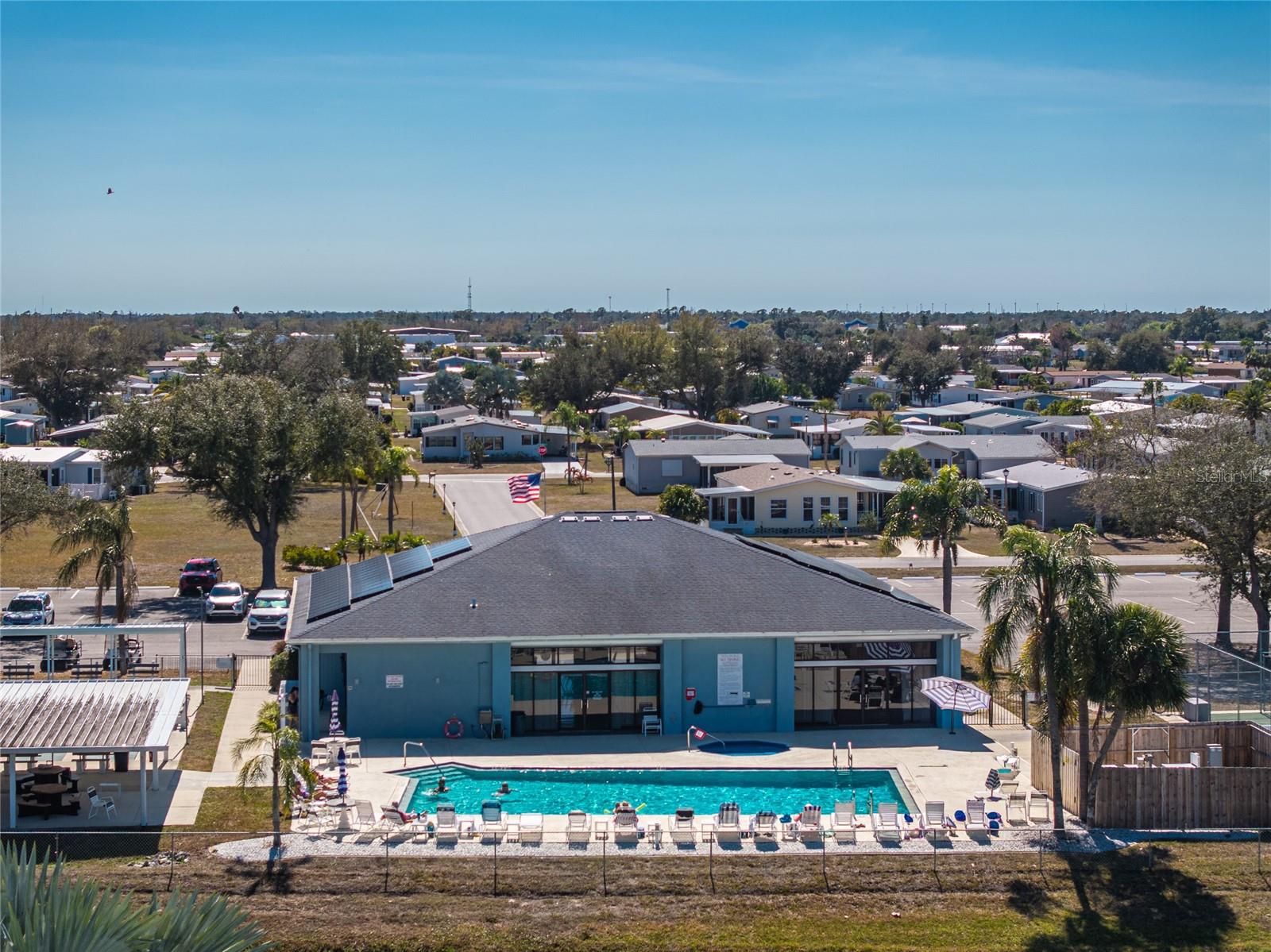 LEMON BAY ISLES PH 03 - Residential
