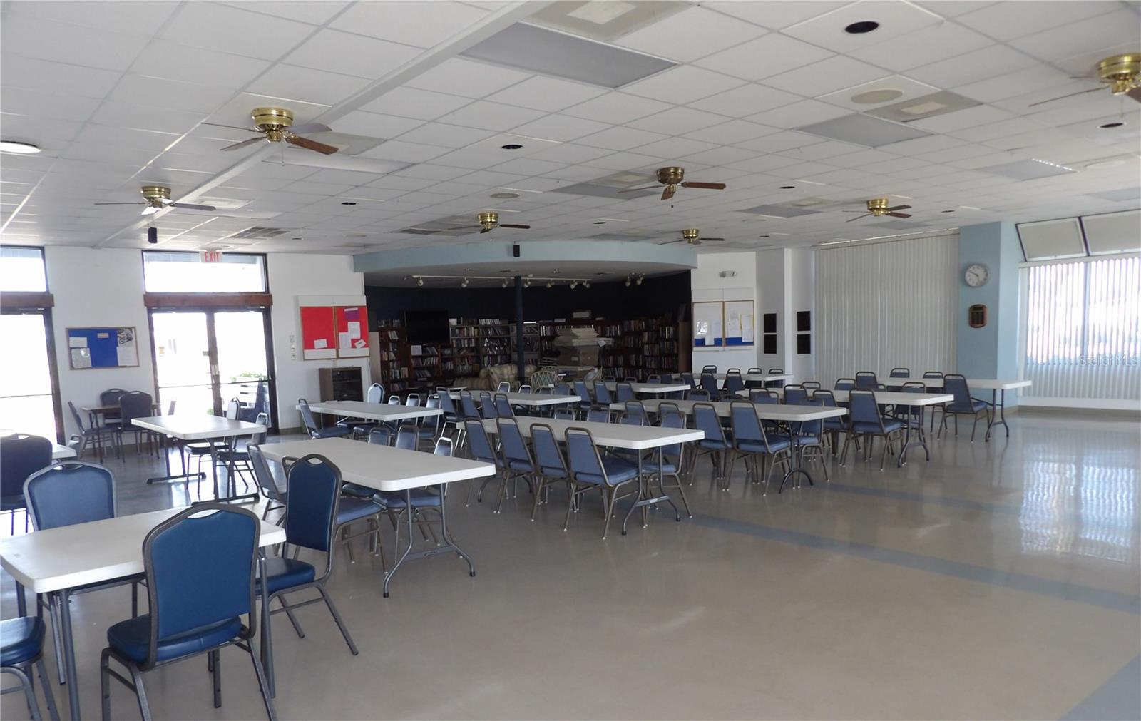 LEMON BAY ISLES PH 03 - Residential