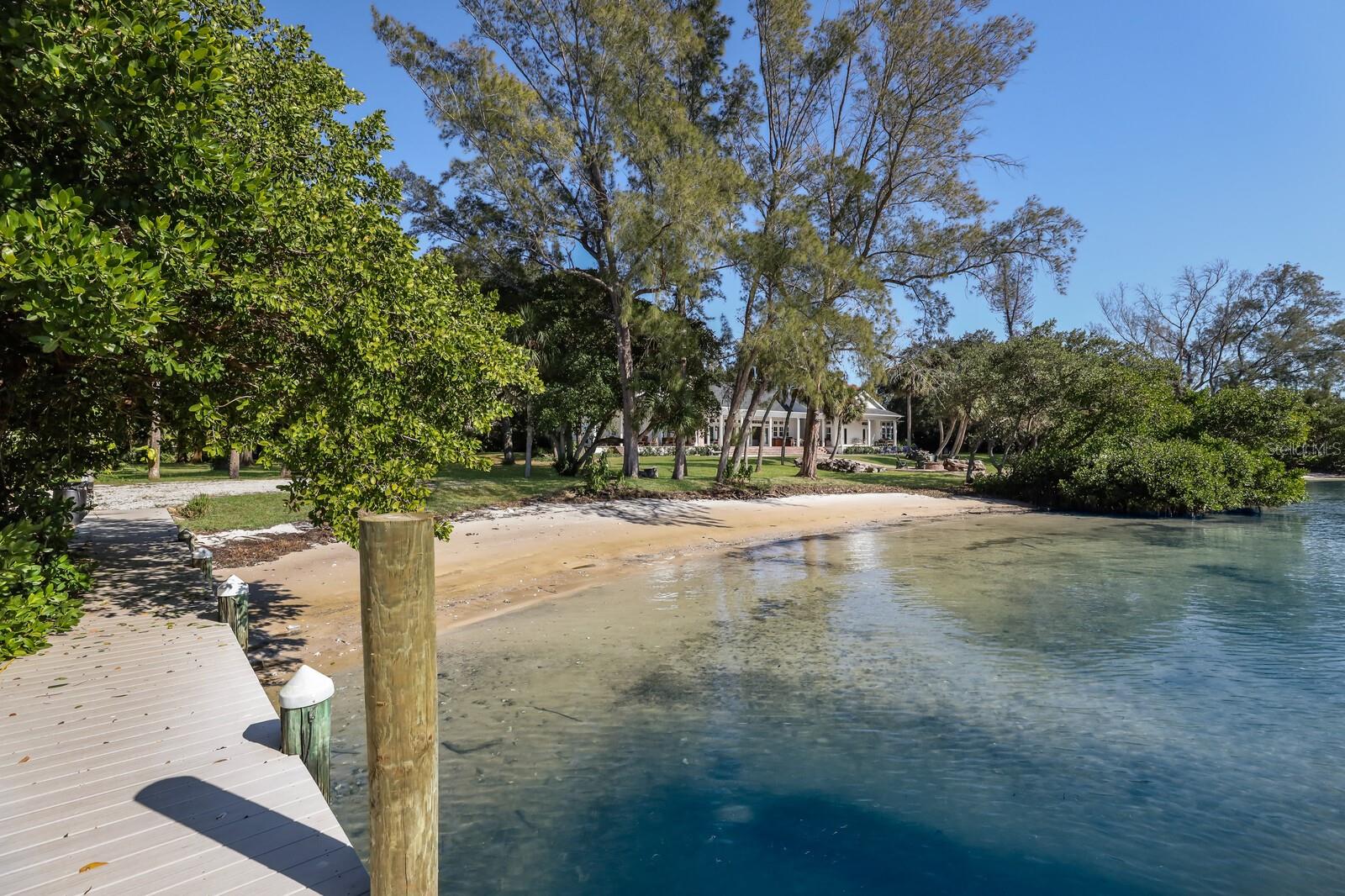 SEC 17 TOWNSHIP 34S RANGE 17E PT OF LT 1 - Residential