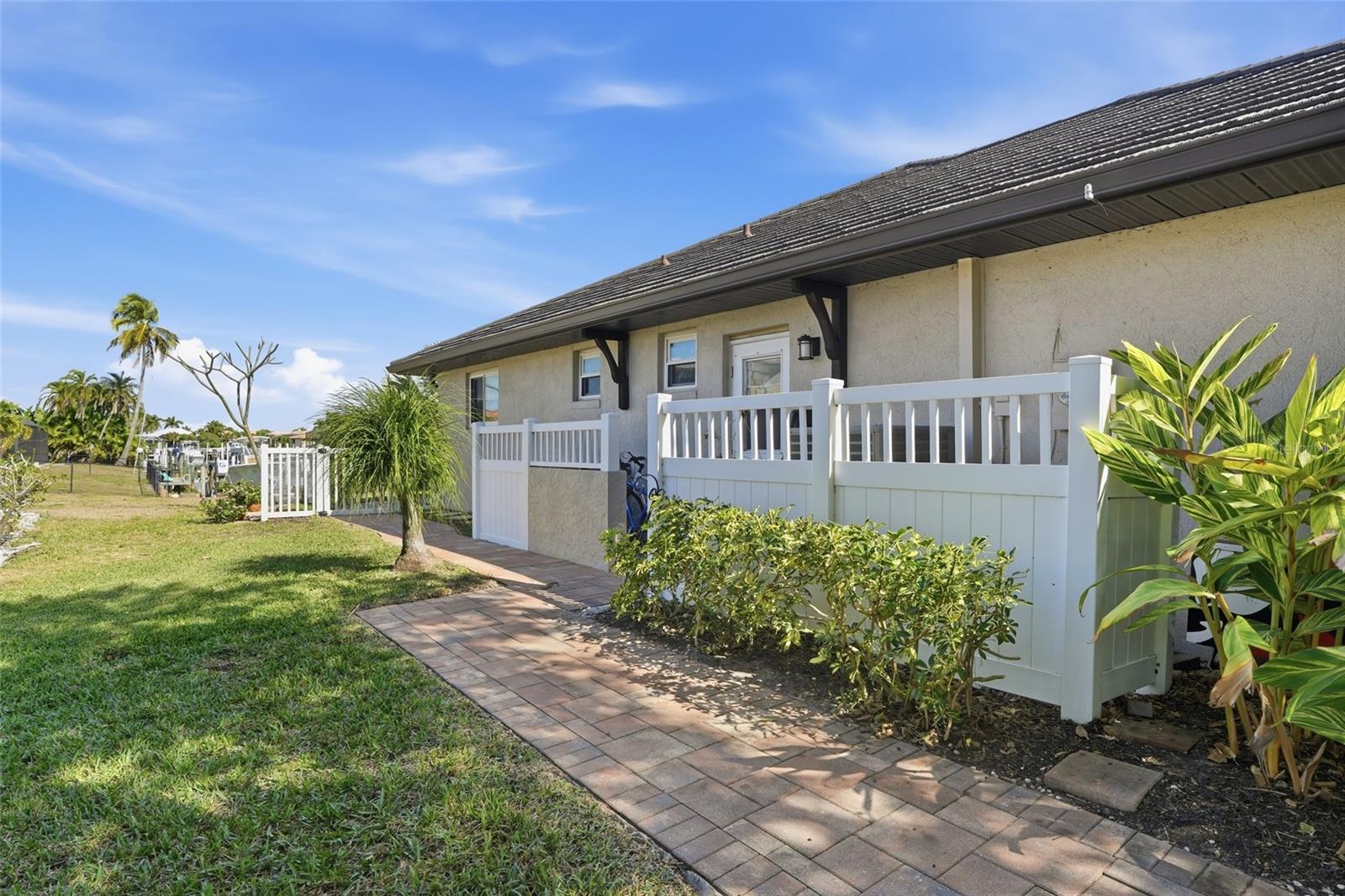 PUNTA GORDA ISLES SEC 07 - Residential