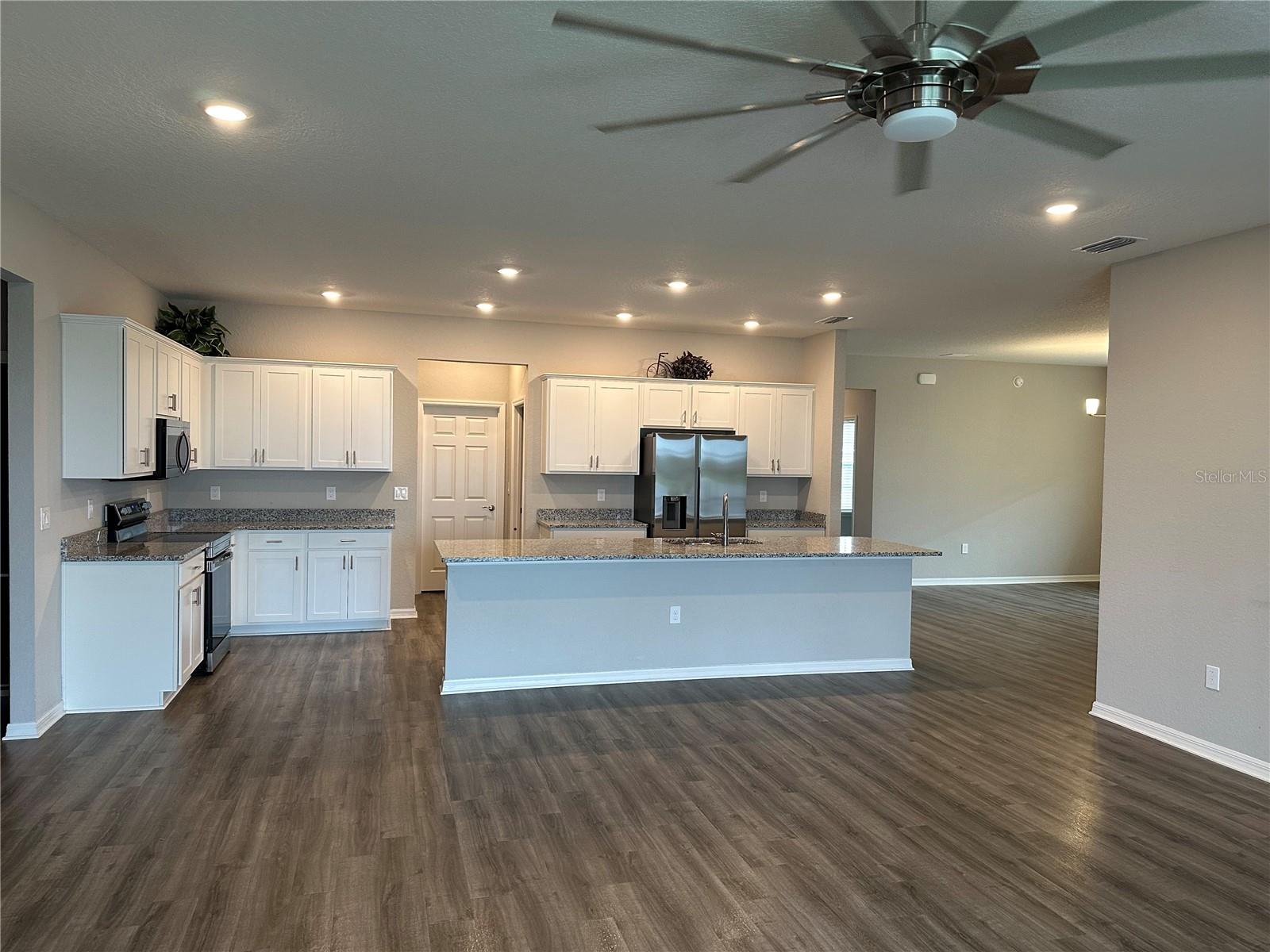 16516 66TH LANE E
