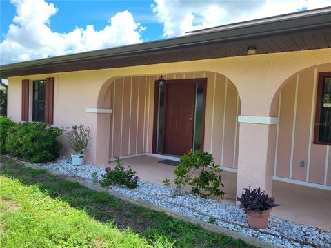 A home in PORT CHARLOTTE