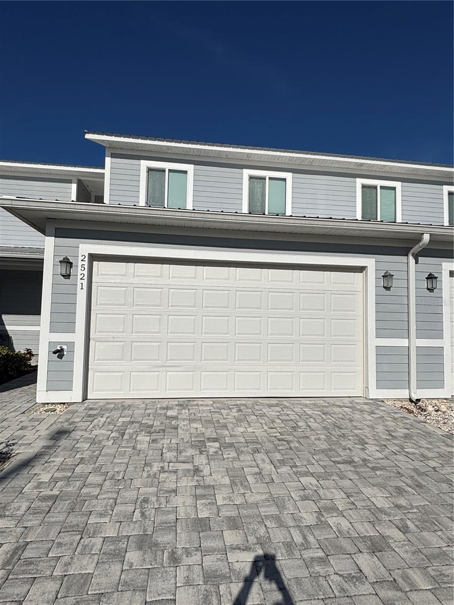 BOUNT & WHITLEDGE SUB - Residential Lease