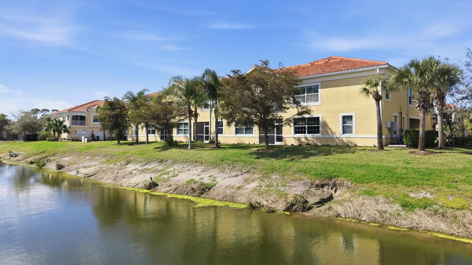 BAY STREET VILLAGE - Residential