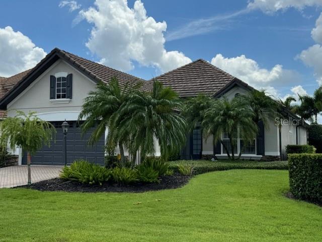 LAKEWOOD RANCH COUNTRY CLUB VILLAGE Q - Residential Lease