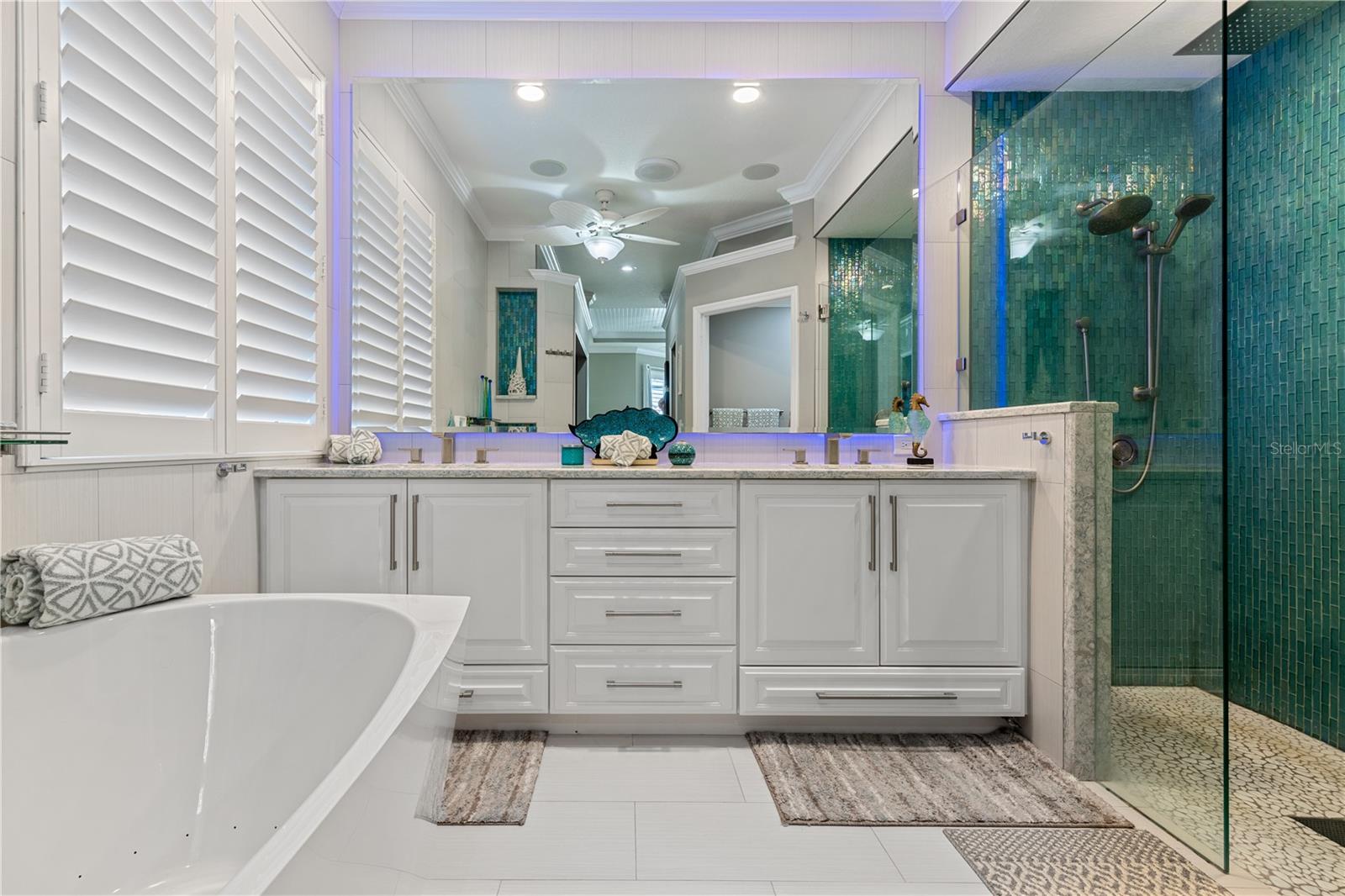 LAKEWOOD RANCH COUNTRY CLUB VILLAGE Q - Residential Lease