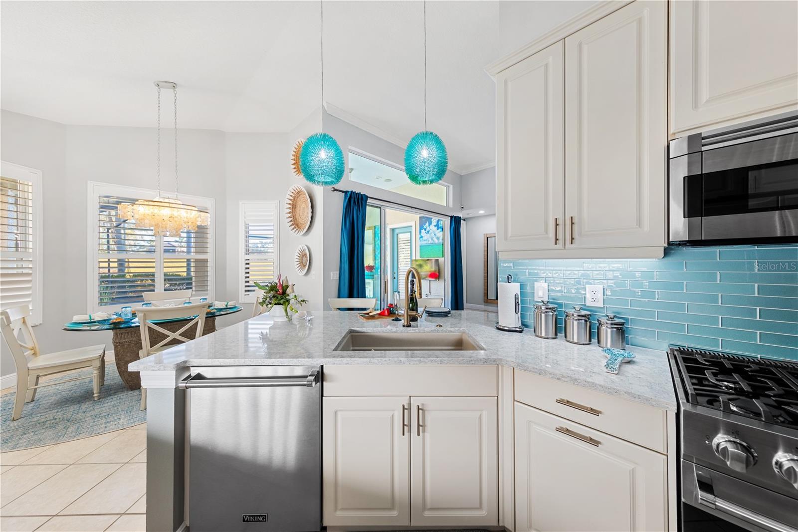 LAKEWOOD RANCH COUNTRY CLUB VILLAGE Q - Residential Lease