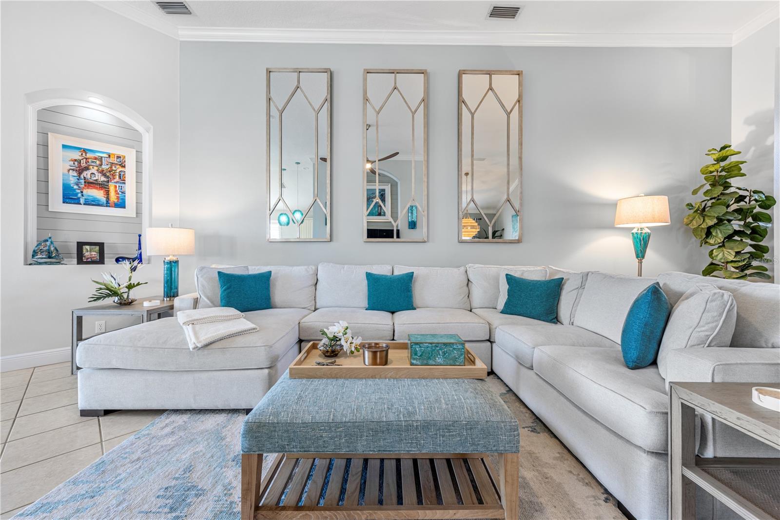 LAKEWOOD RANCH COUNTRY CLUB VILLAGE Q - Residential Lease