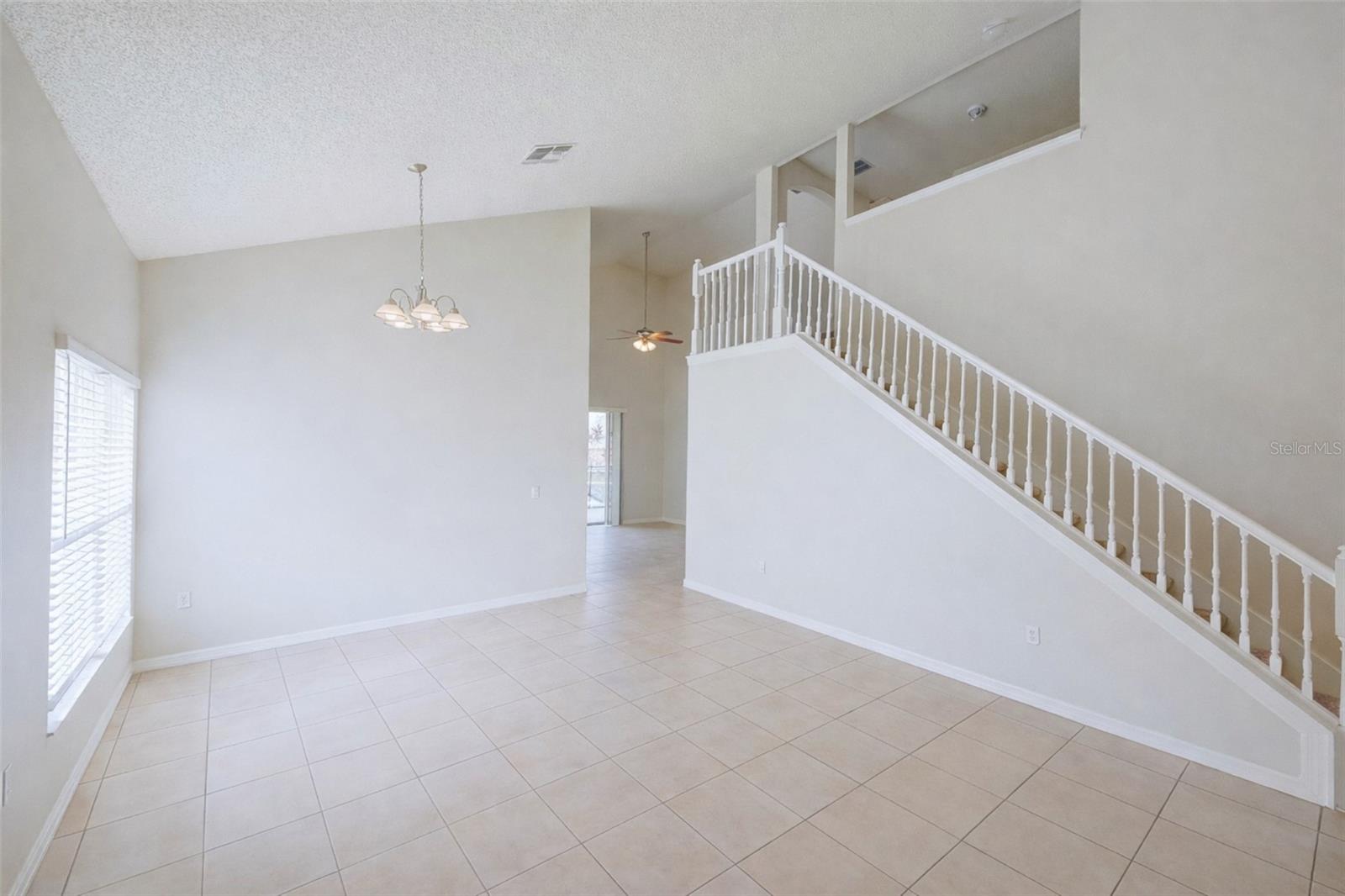 Casas a venda 3 - Jen Dantas 7946 GOLDEN POND CIRCLE