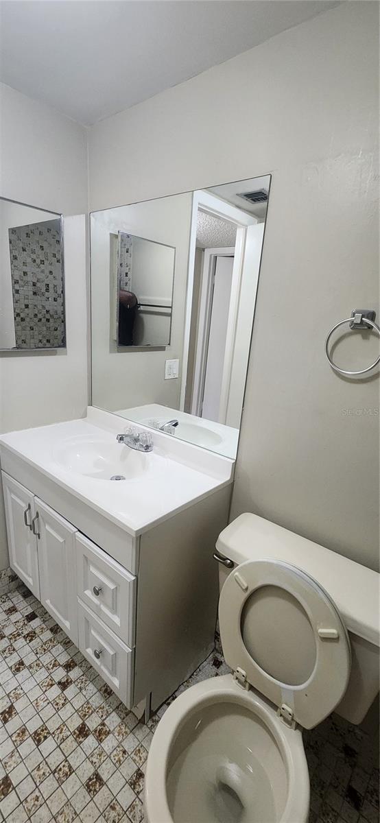 HORIZONS WEST CONDO #7 - Residential