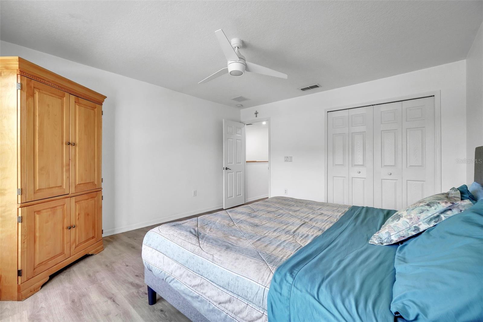 NORTH SHORE/LK HART PRCL 01 PH 01 - Residential Lease