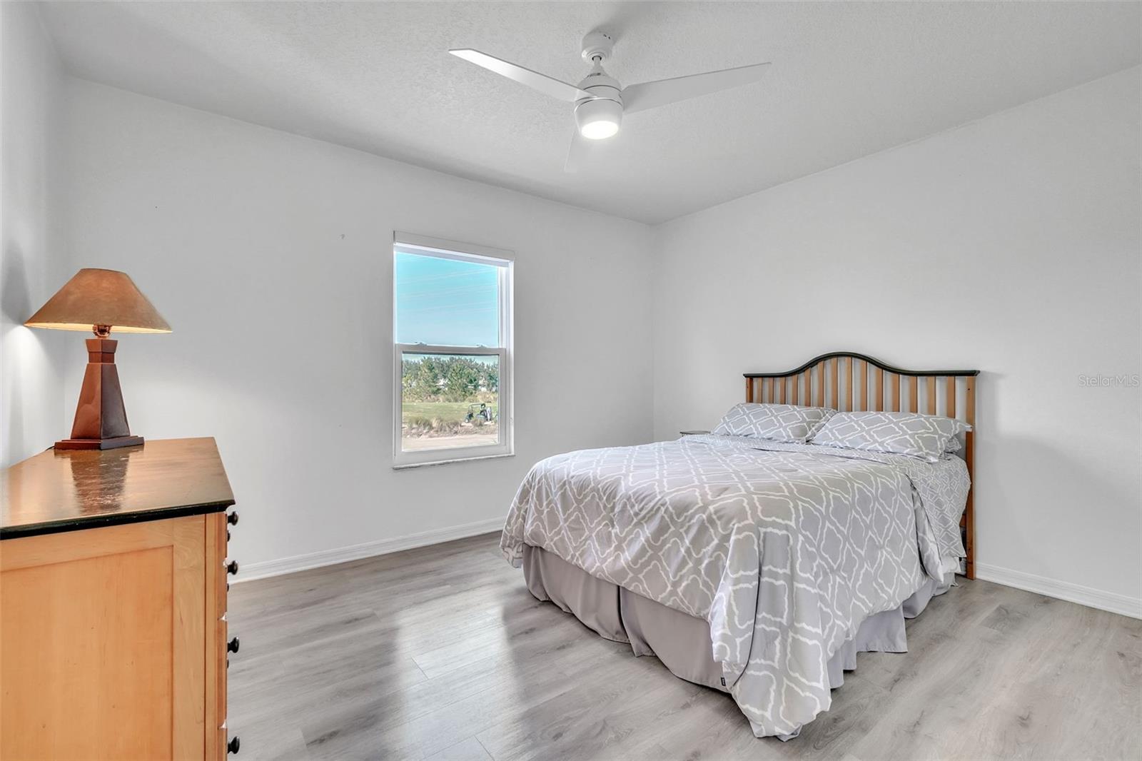 NORTH SHORE/LK HART PRCL 01 PH 01 - Residential Lease