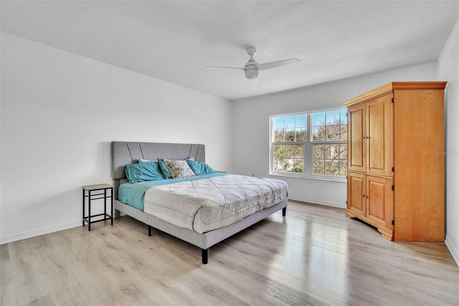 NORTH SHORE/LK HART PRCL 01 PH 01 - Residential Lease