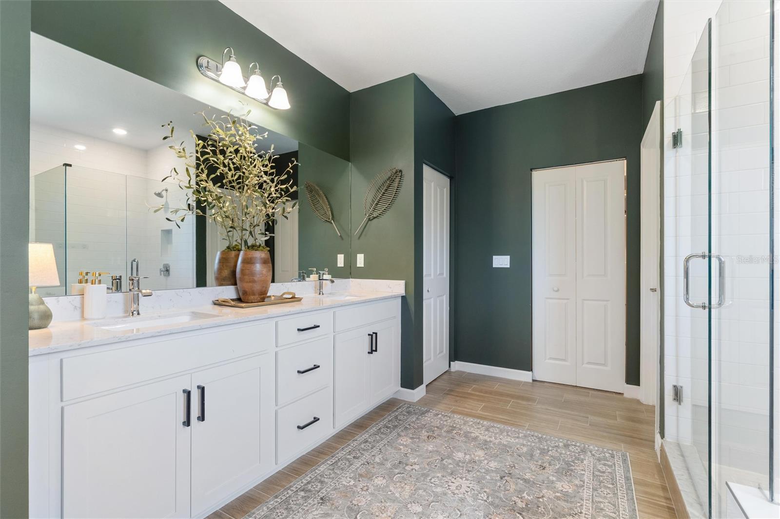 CRESTWOOD NORTH REP TWO - Residential