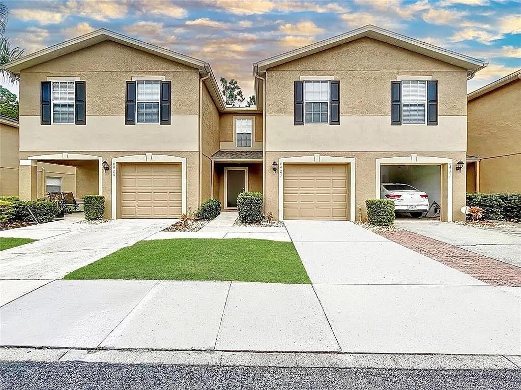 EDGEWATER PLACE - Residential