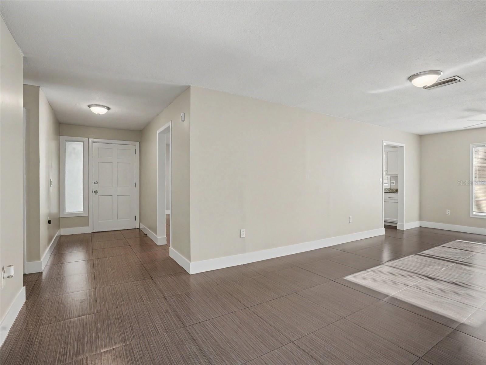 2938 NORTHBROOK LANE