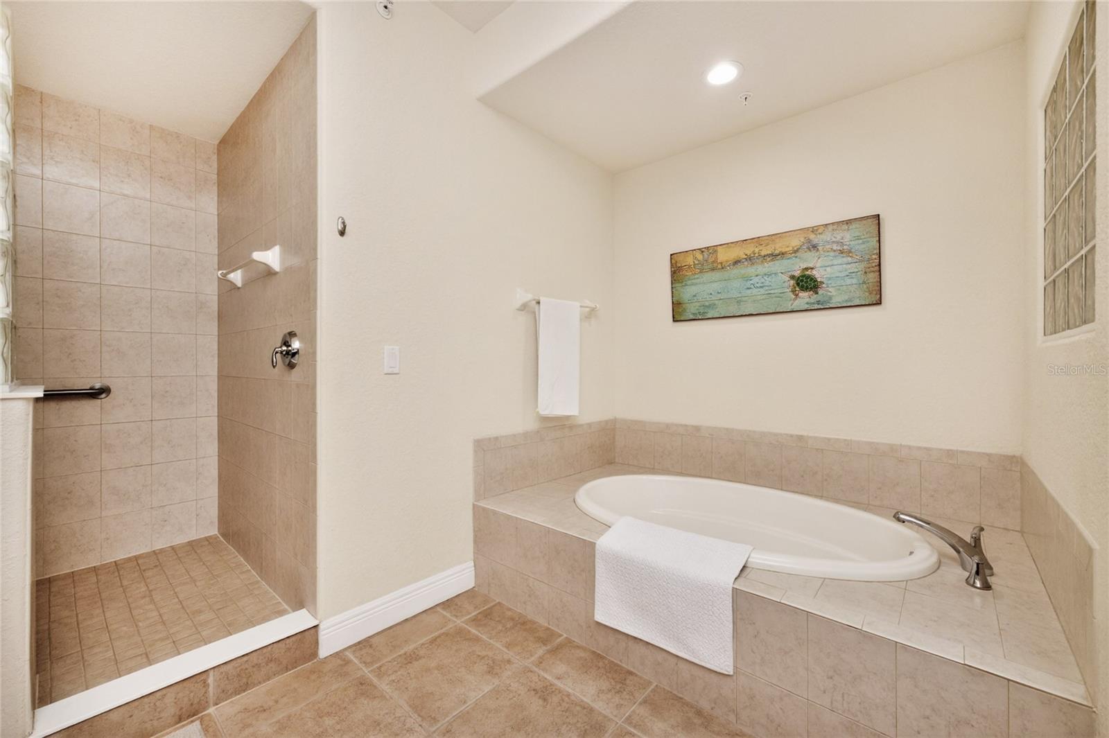 THE WATERFRONT ON VENICE ISLND - Residential