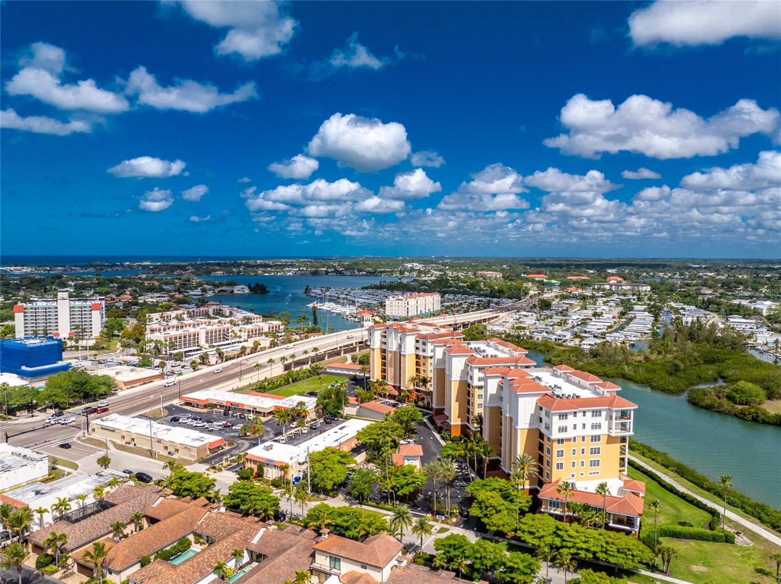 THE WATERFRONT ON VENICE ISLND - Residential