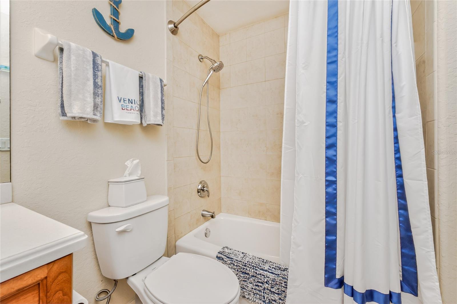 THE WATERFRONT ON VENICE ISLND - Residential