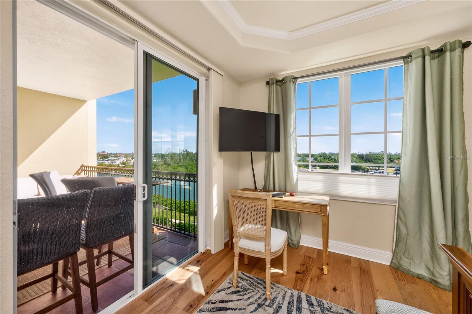 THE WATERFRONT ON VENICE ISLND - Residential