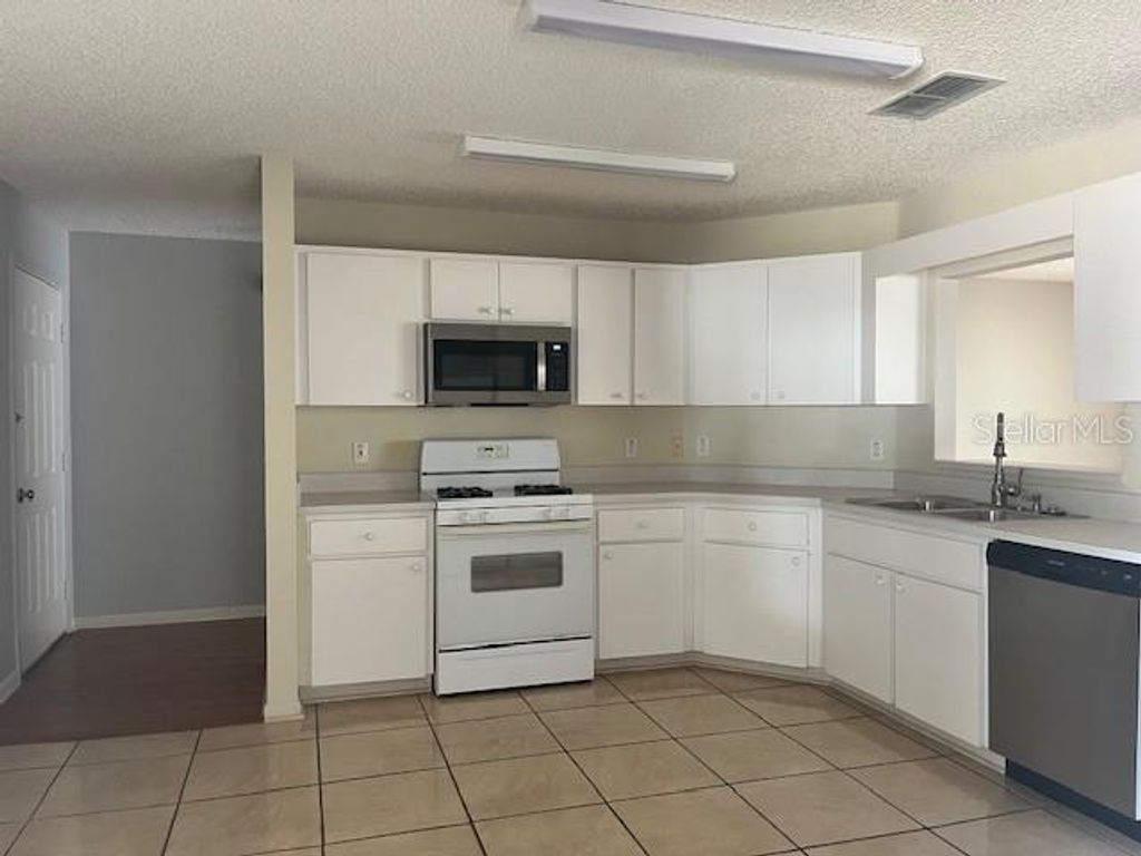 Photo of 9758 SW 96th Street, Ocala, FL 34481 (MLS # OM723746)
