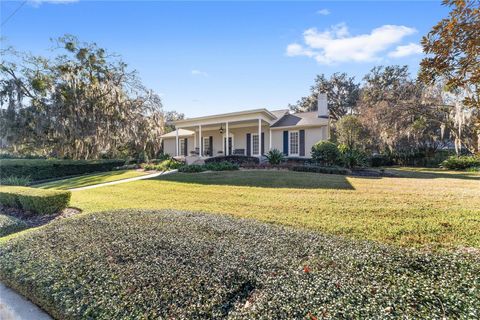 Photo of 1214 SE 7th Street, Ocala, FL 34471 (MLS # OM717288)