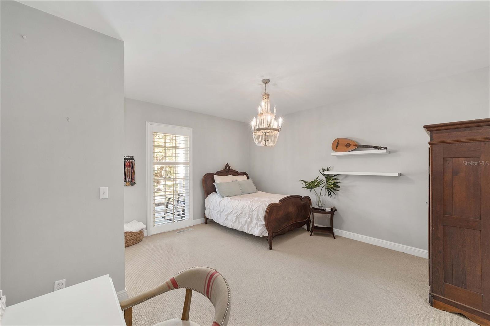 OAKLEIGH PARK - Residential