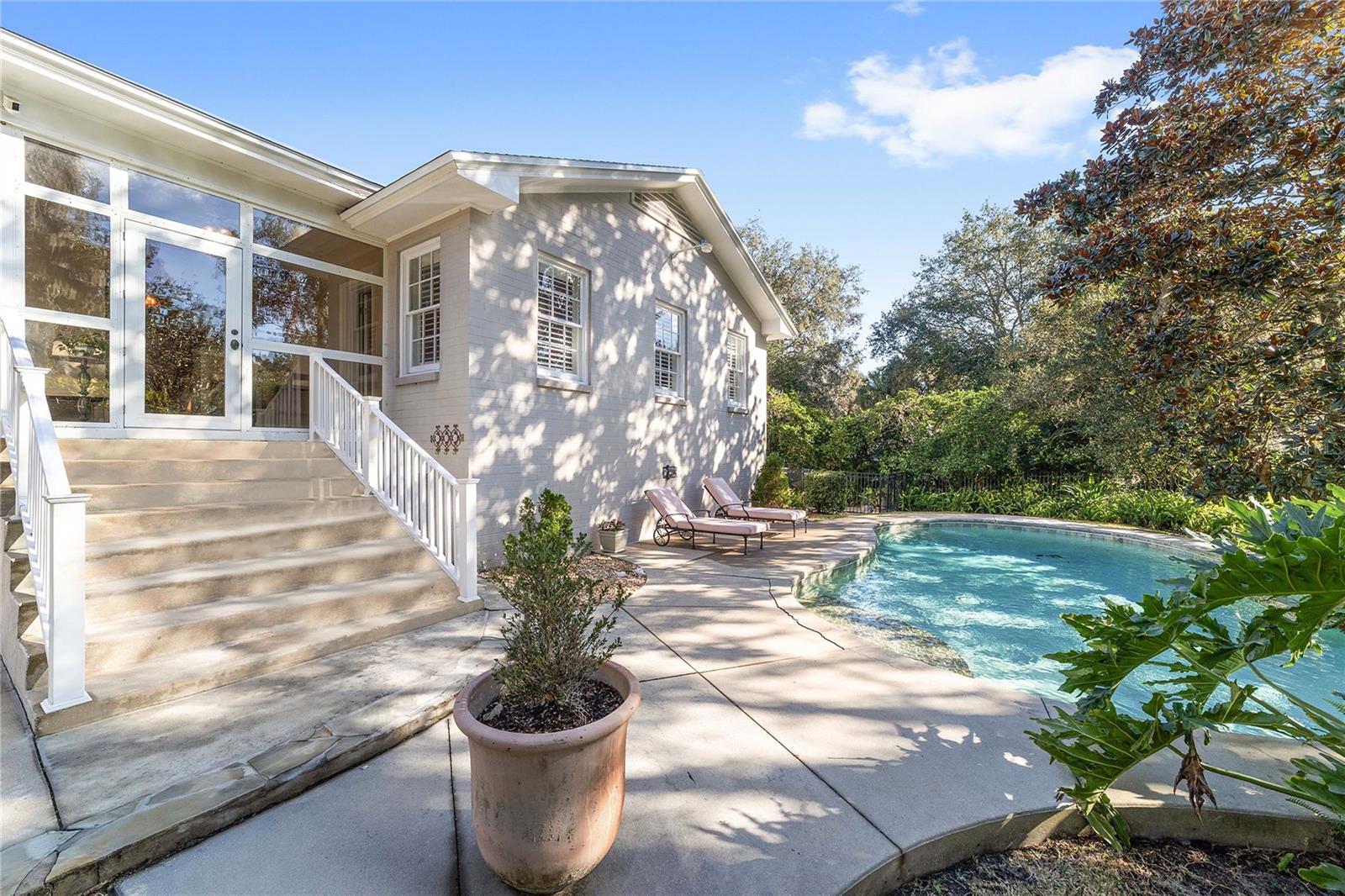 OAKLEIGH PARK - Residential