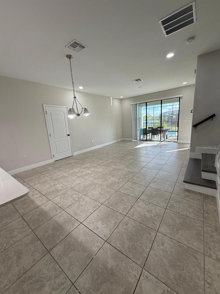 BALMORAL ESTATES - Residential Lease