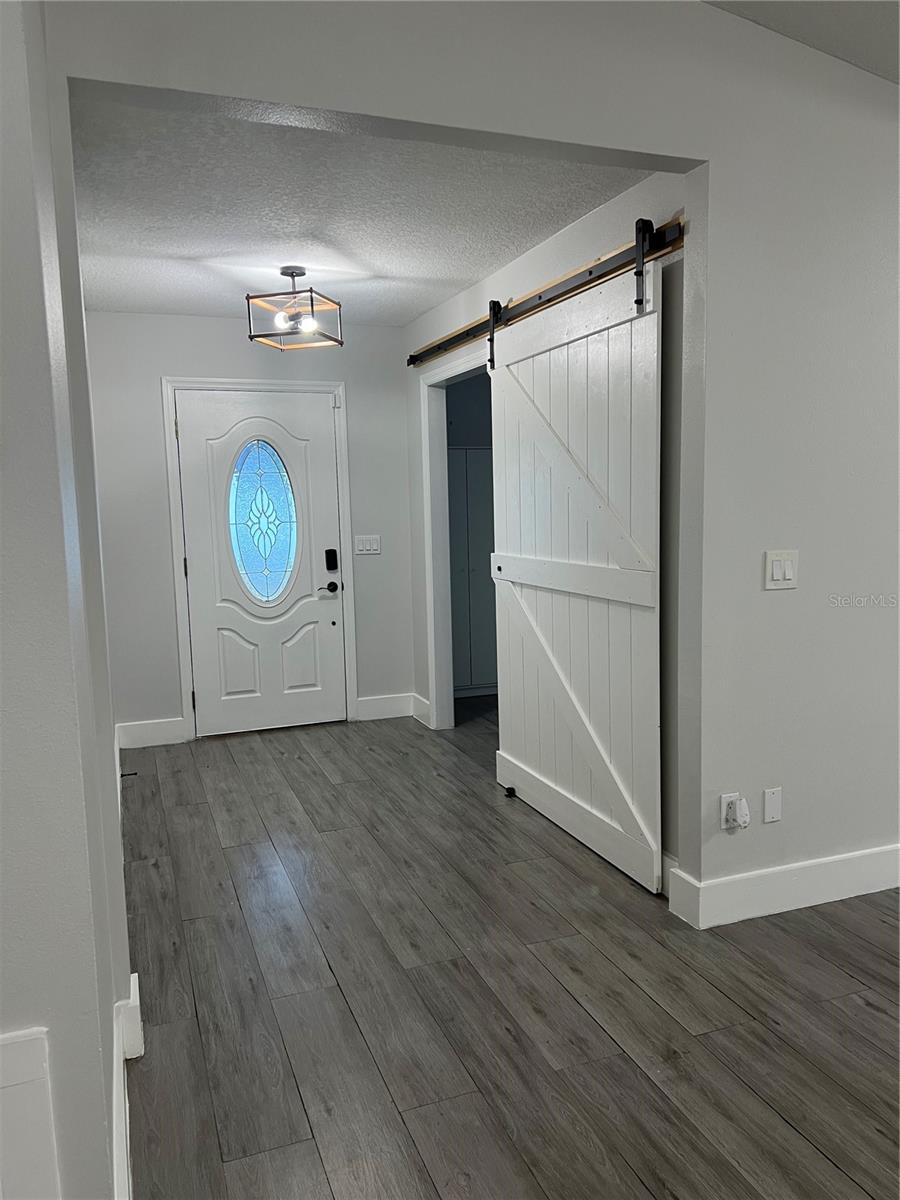 CLUBHOUSE ESTATES - Residential Lease