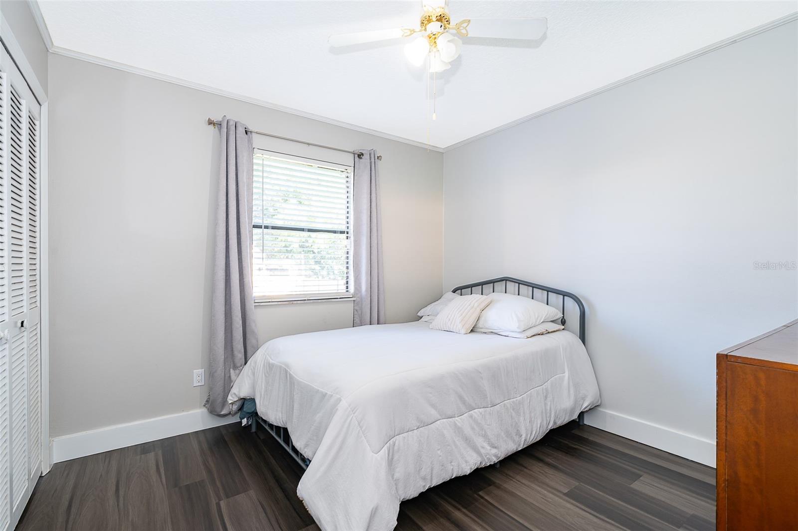 CLUBHOUSE ESTATES - Residential Lease