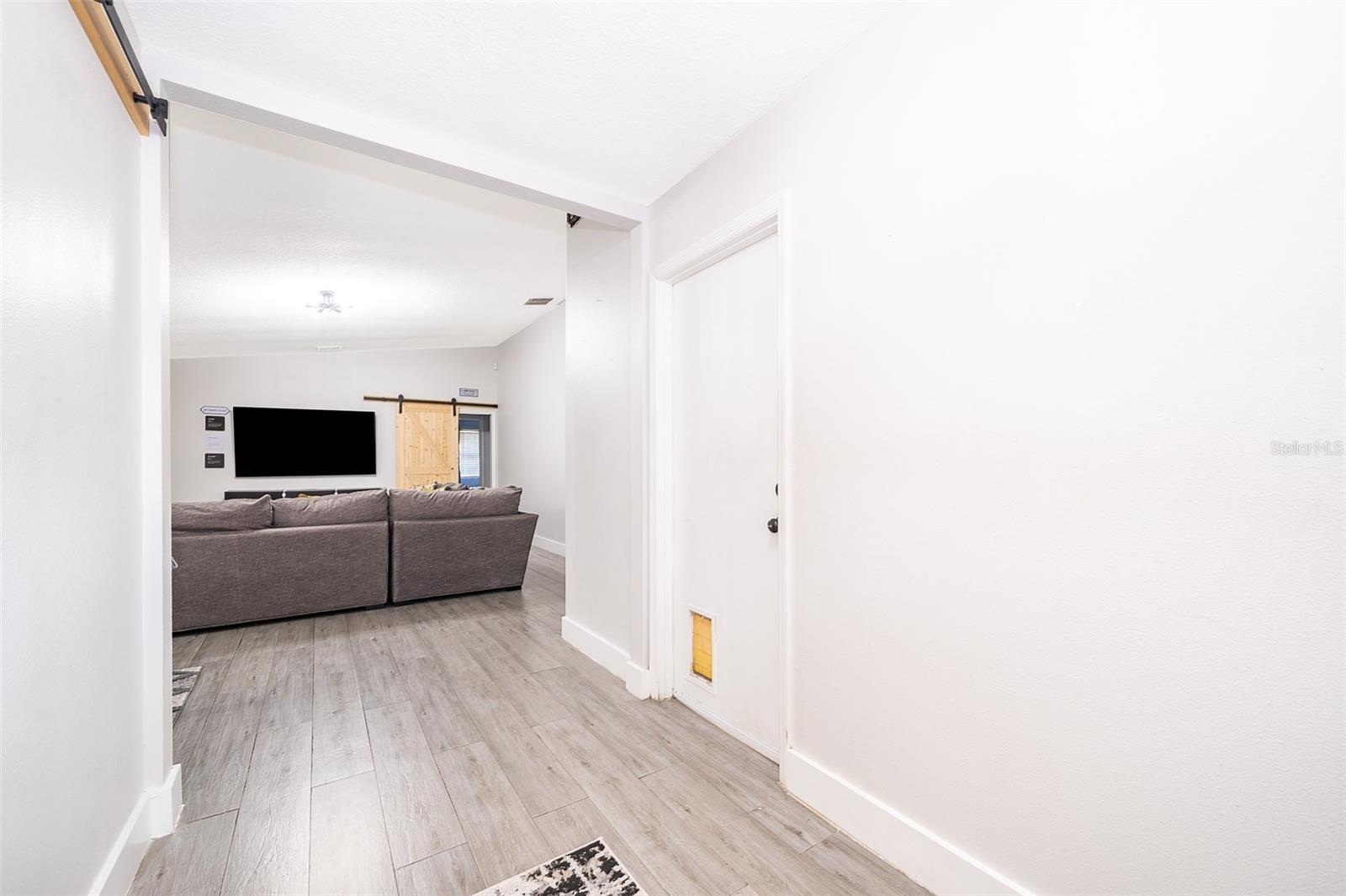 CLUBHOUSE ESTATES - Residential Lease