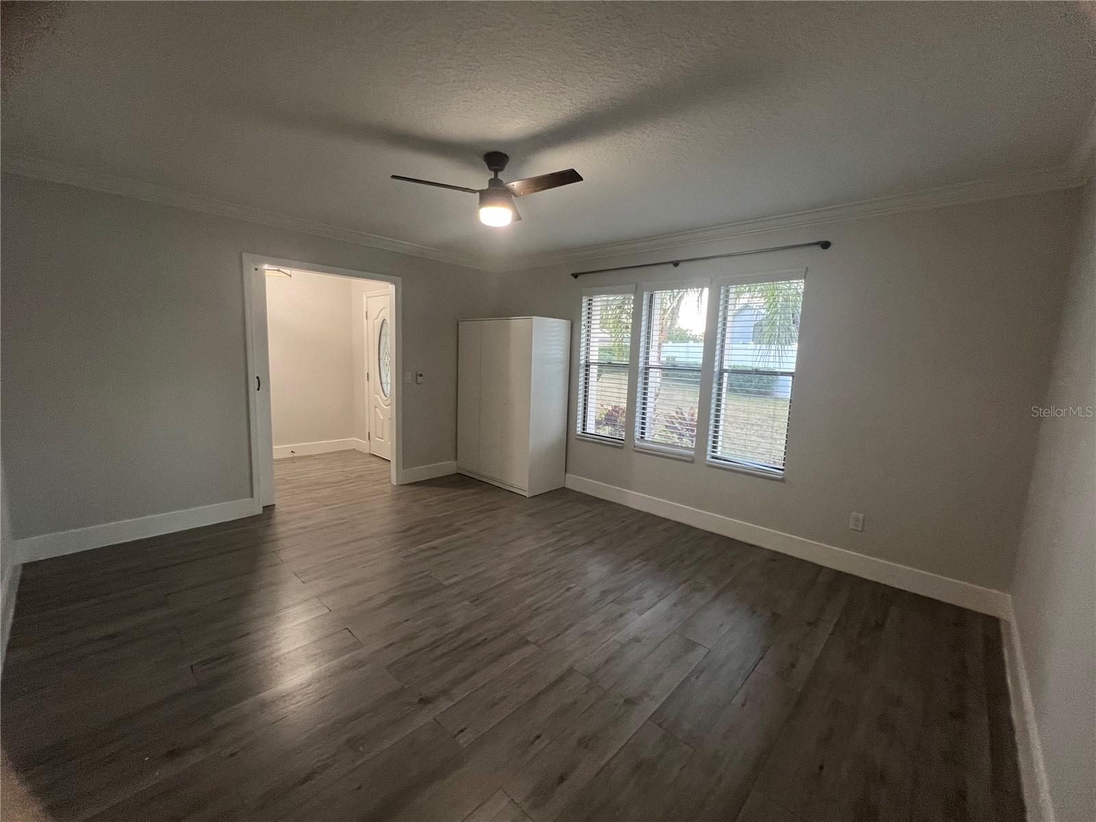 CLUBHOUSE ESTATES - Residential Lease