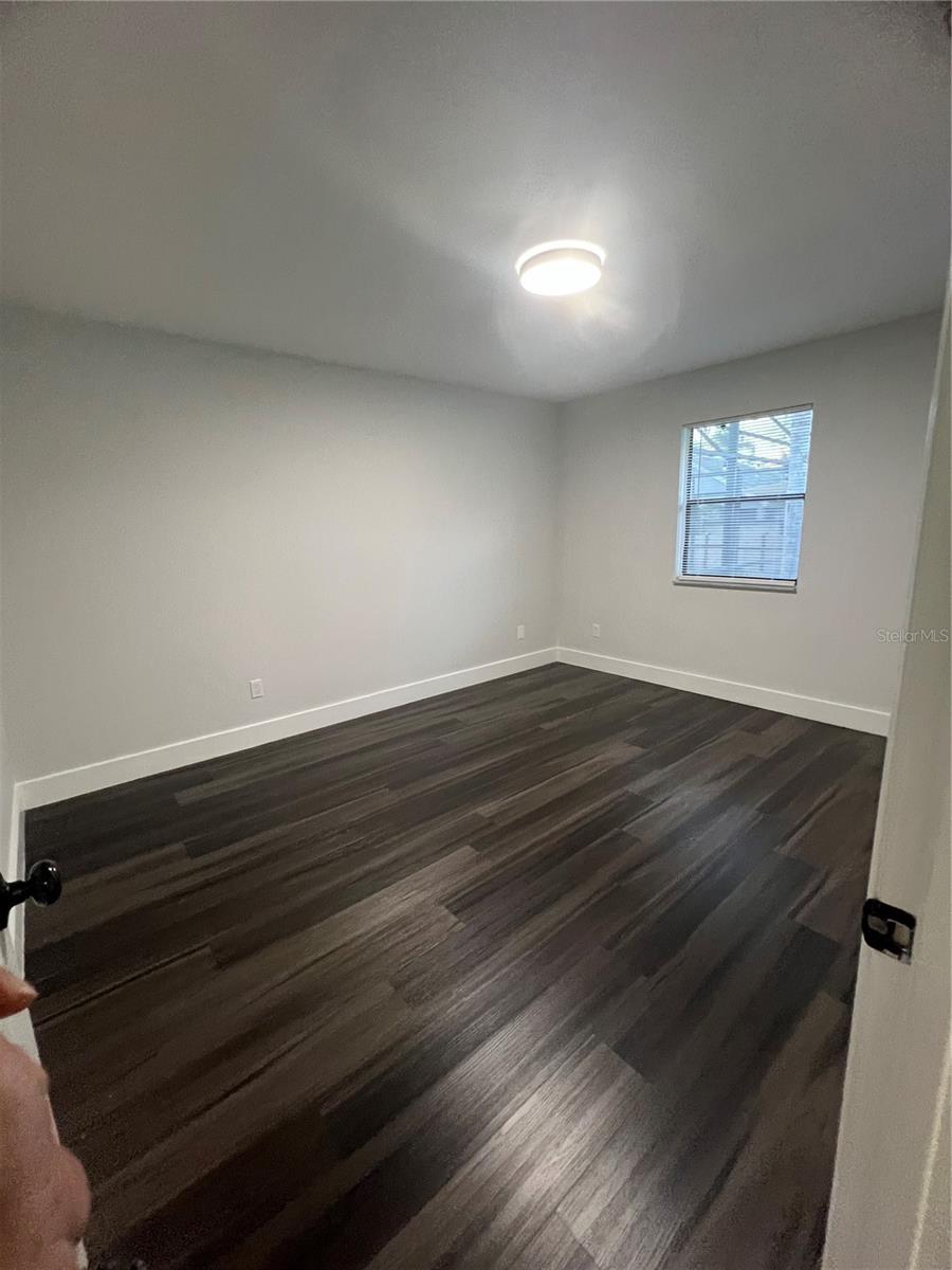 CLUBHOUSE ESTATES - Residential Lease