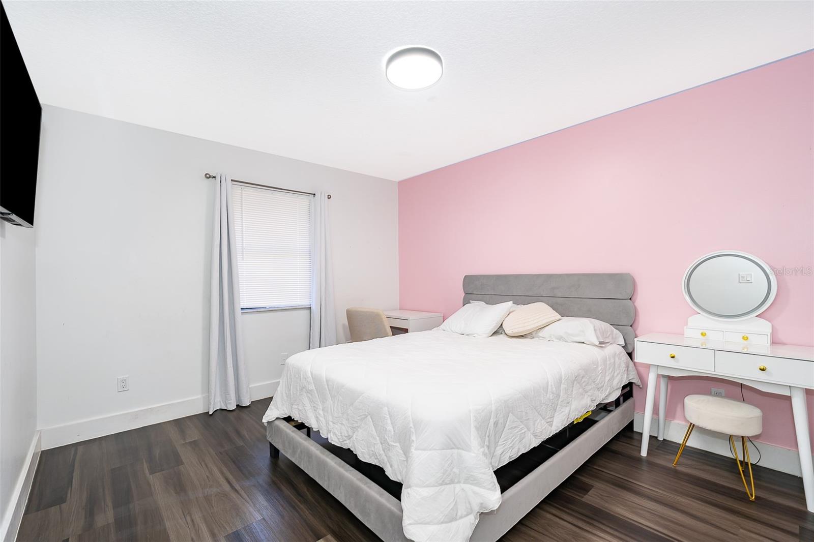 CLUBHOUSE ESTATES - Residential Lease