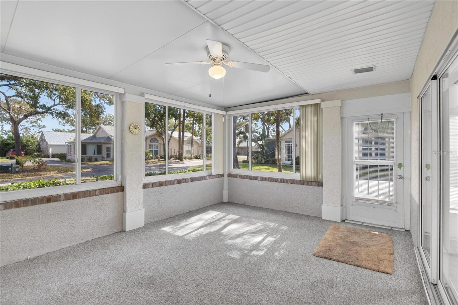 FAIRWAY PALMS A CONDO - Residential