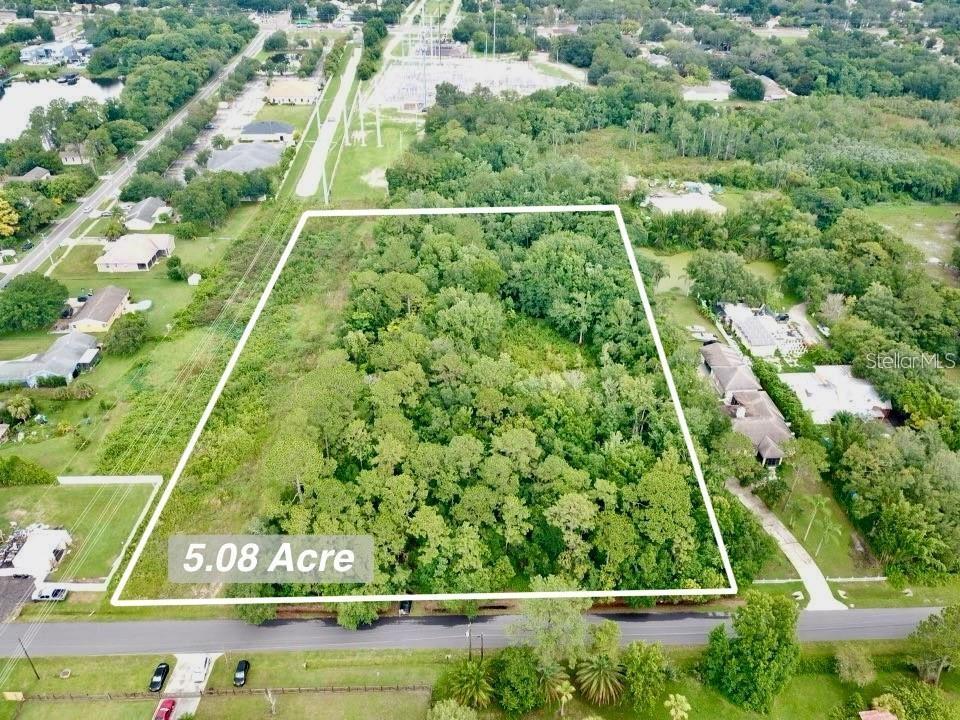 Build your dream home on a beautiful 5 acres vacant lot in Orlando. No HOA, lot dimensions 385ft frontage x 632ft x 318ft x 629ft, zoning A-2/FARMLAND RURAL. The powerline runs through the right side of the property. Convenient to expressway 417, University Blvd., SR-50/Colonial Dr., Full Sail University, Barry University, Valencia College, UCF, Florida Hospital, Downtown Orlando, MCO/Orlando International Airport.