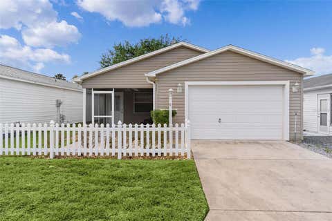Photo of 8201 SE 169th Palownia Loop, The Villages, FL 32162 (MLS # G5113594)