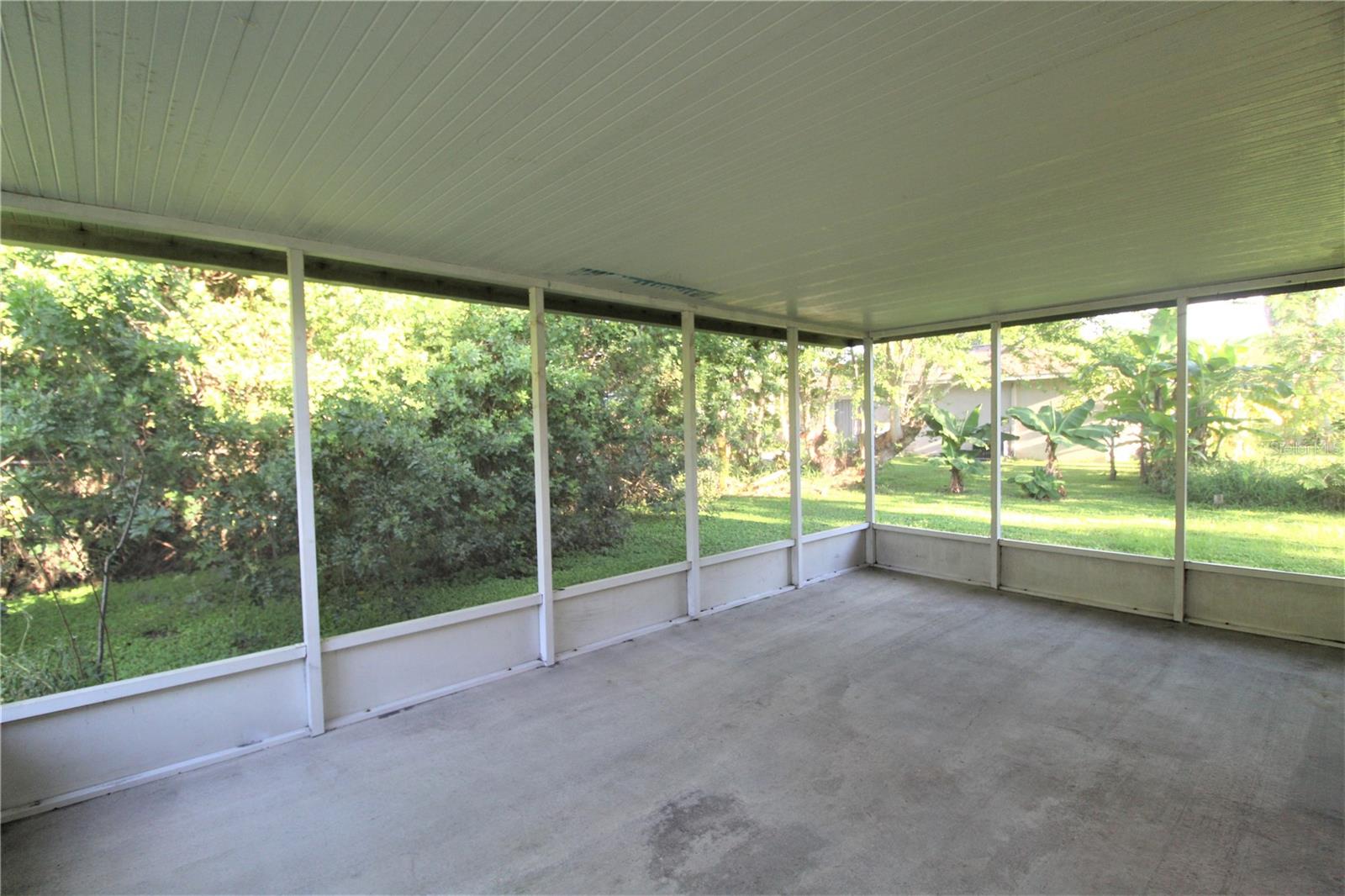 NORTH ORANGE ESTATES - Residential Lease