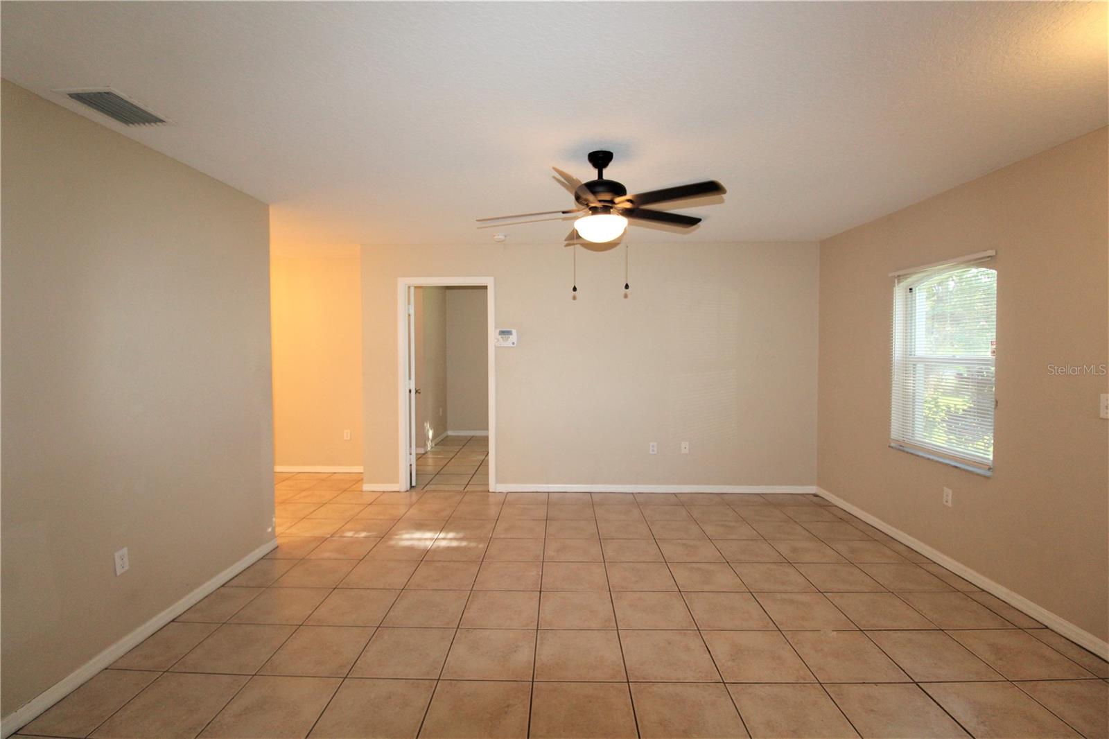 NORTH ORANGE ESTATES - Residential Lease