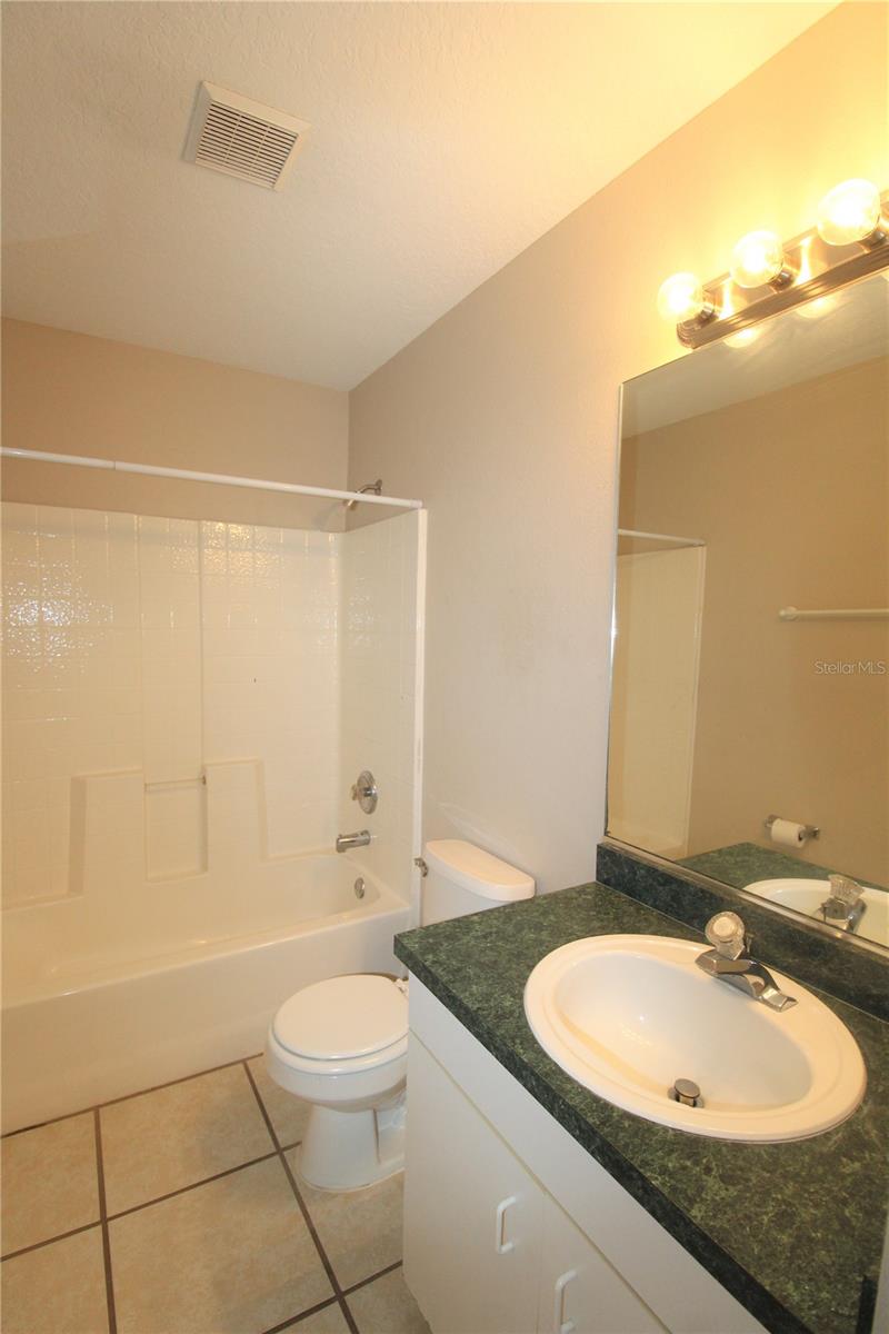 NORTH ORANGE ESTATES - Residential Lease