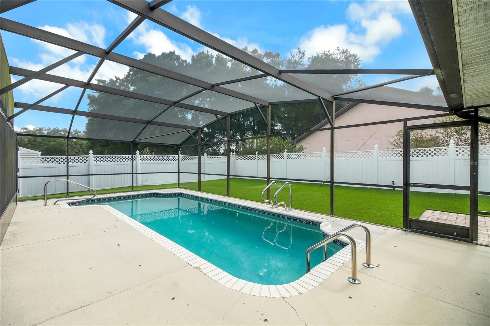 317 WOODLAND TRAIL
